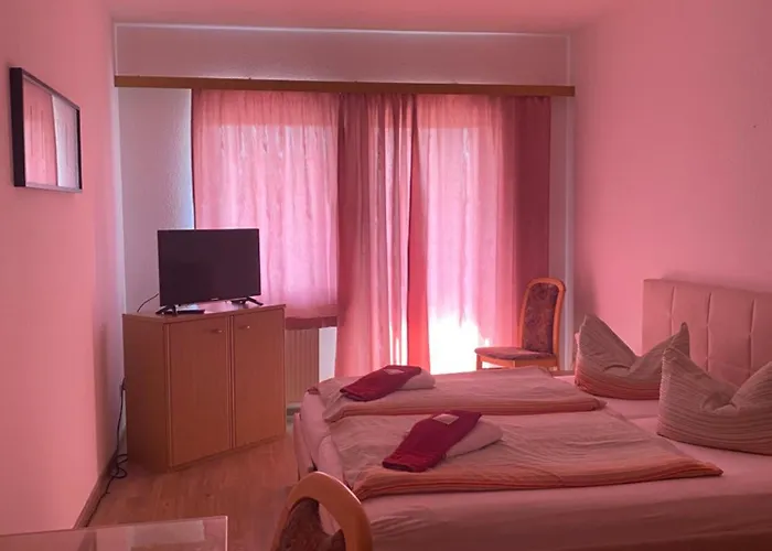 Zum Jahnatal 3*